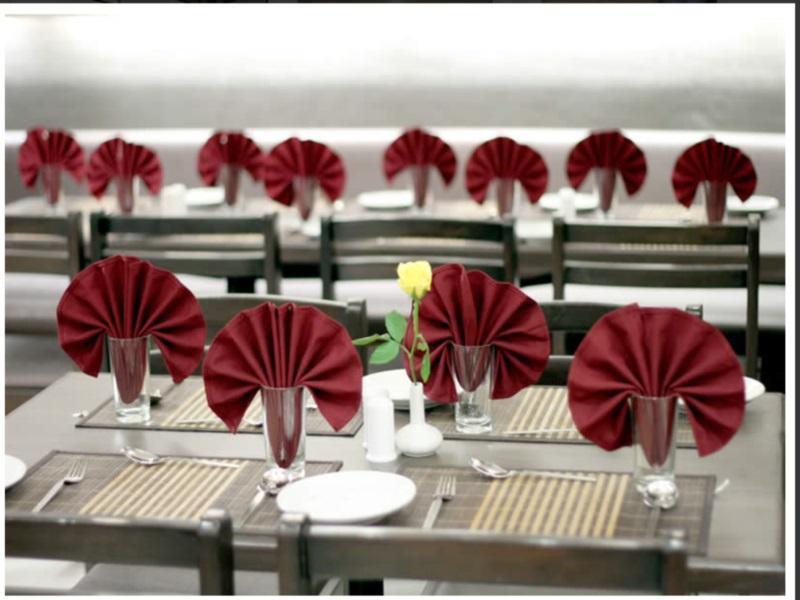 Clubhouse Hotel Raajpath Vadodara Luaran gambar